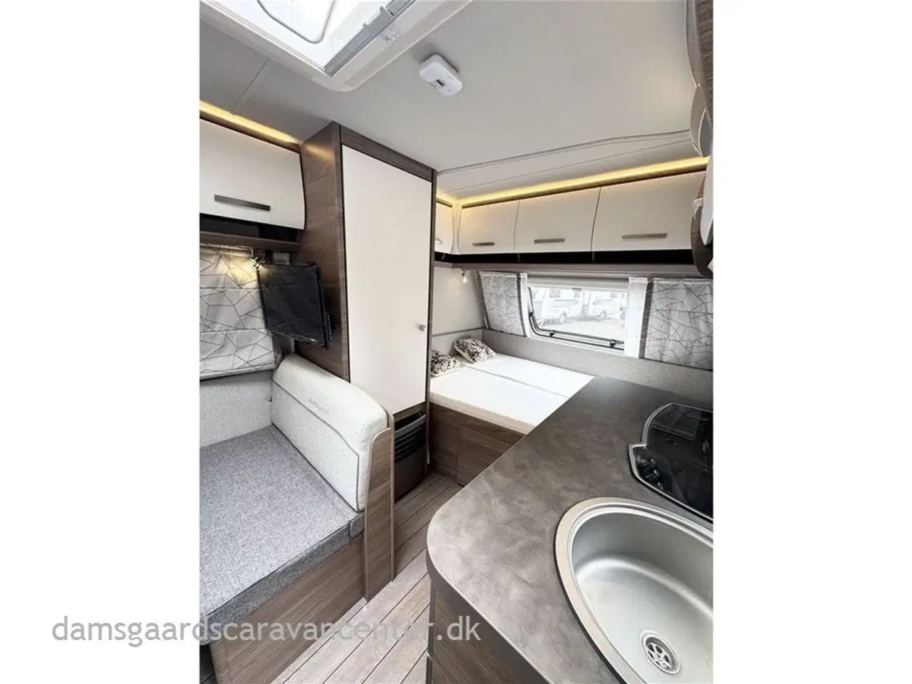 Billede 14 - 2021 - Knaus Sport 400 QD Silver Selection   Dobbeltseng-Gulvtemp.-Mover-Telt