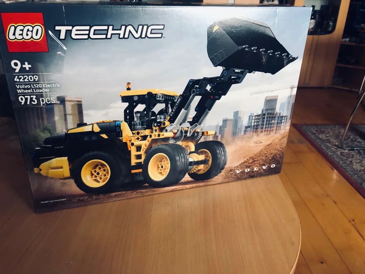 Billede 2 - Lego Technic 42209 Volvo Gummiged