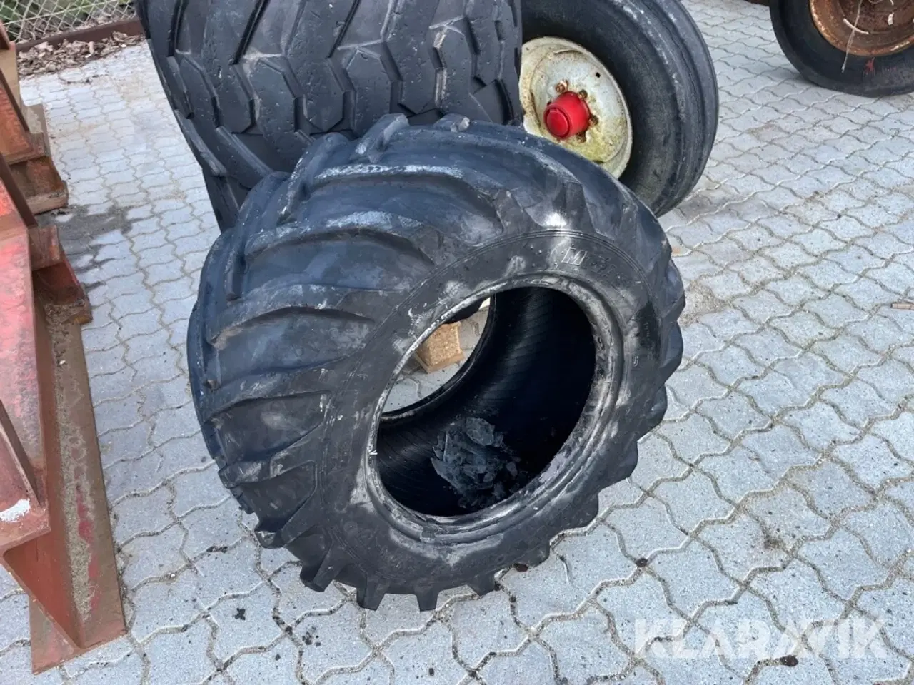 Billede 10 - Dæk til minilæsser Mitas 31x15.5-15