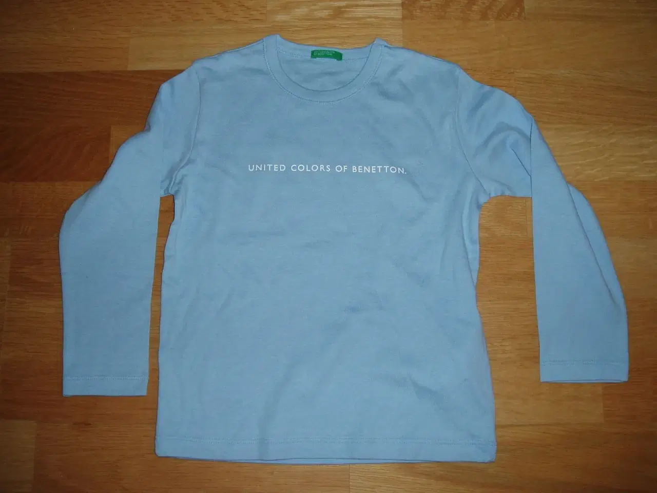 Billede 1 - Ny Benetton bluse str. xs/4-5 år/110