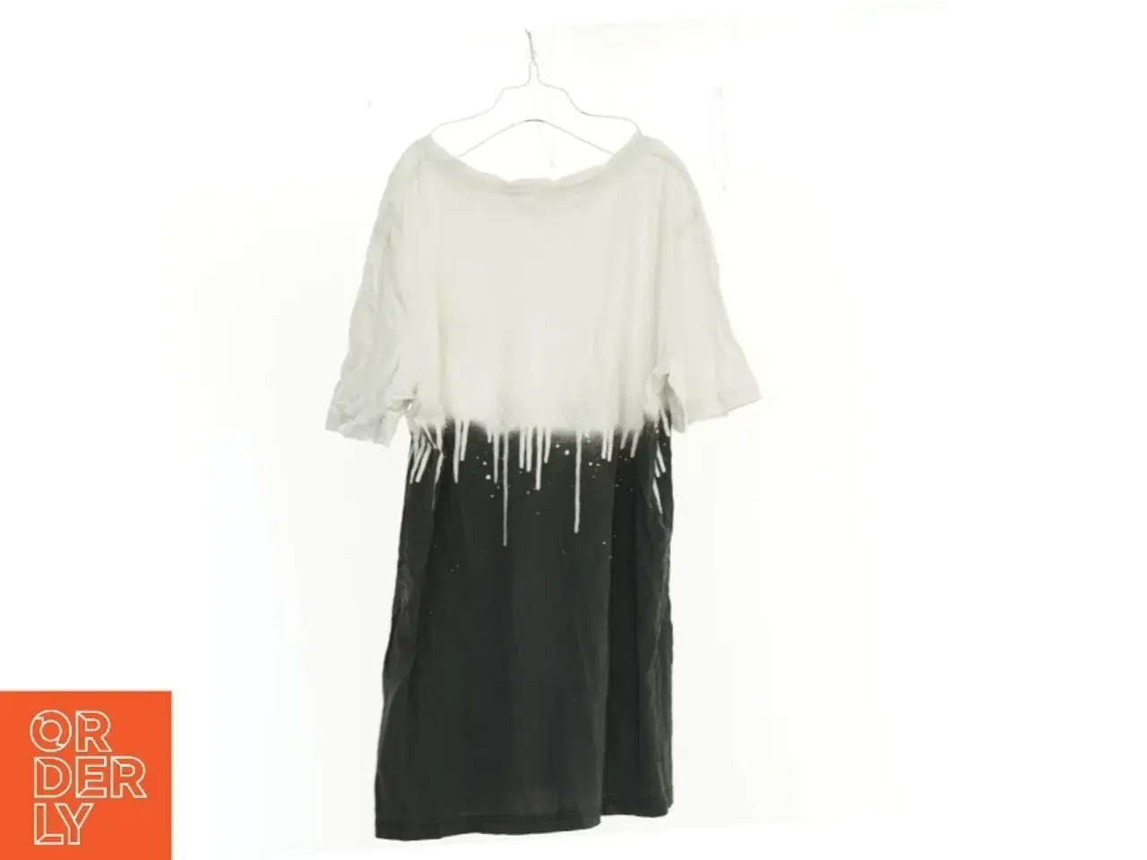 Billede 2 - T-Shirt fra H&M (str. 170 cm)