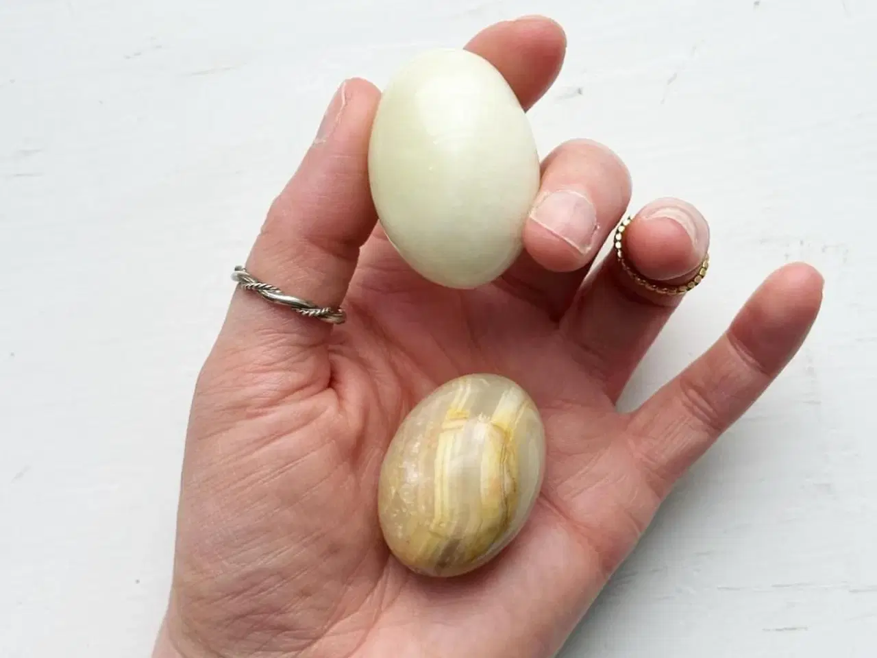 Billede 1 - Sæt af 2 æg, hvid onyx