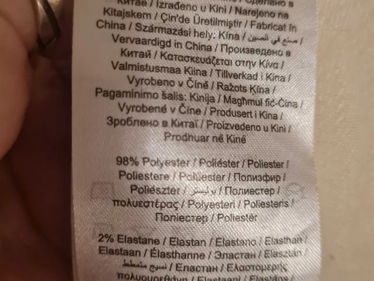 Billede 3 - Hoodie str M 46-48 Only Carmakoma 