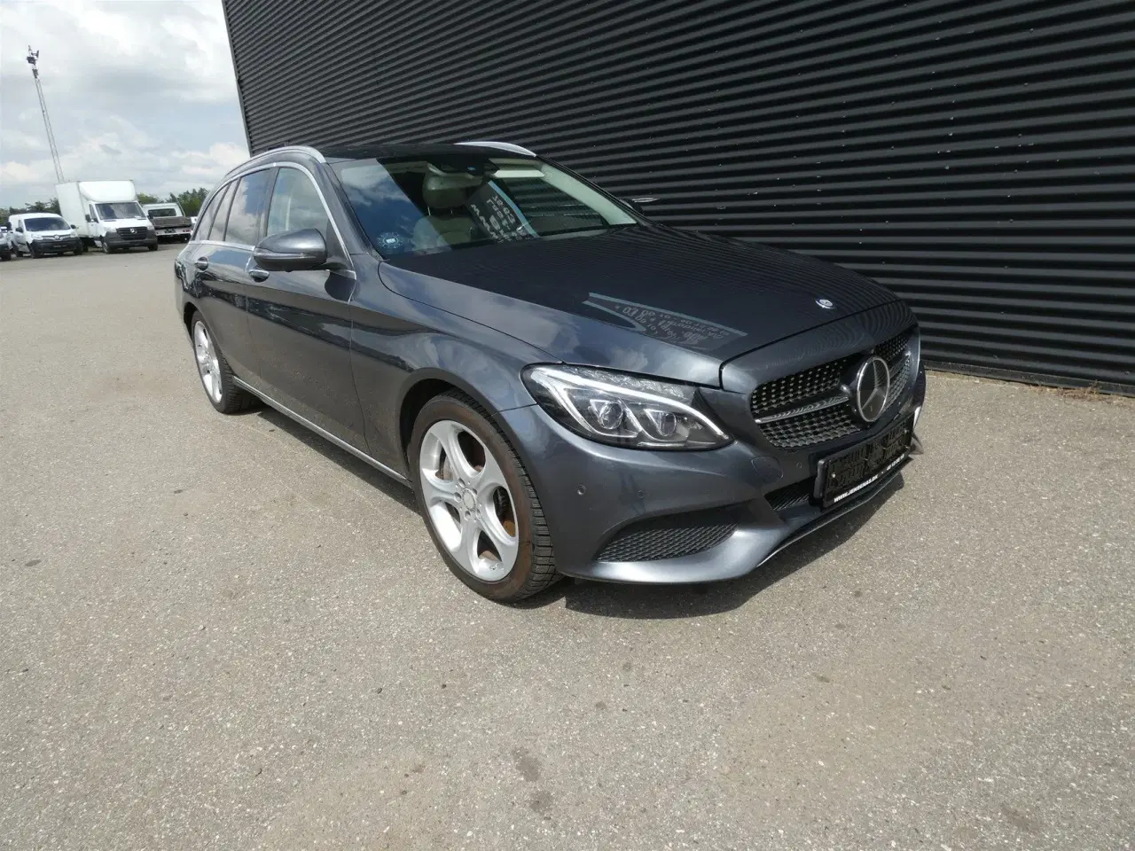 Billede 2 - Mercedes-Benz C350 e 2,0 Plugin-hybrid Avantgarde 7G-Tronic 279HK Van Aut.