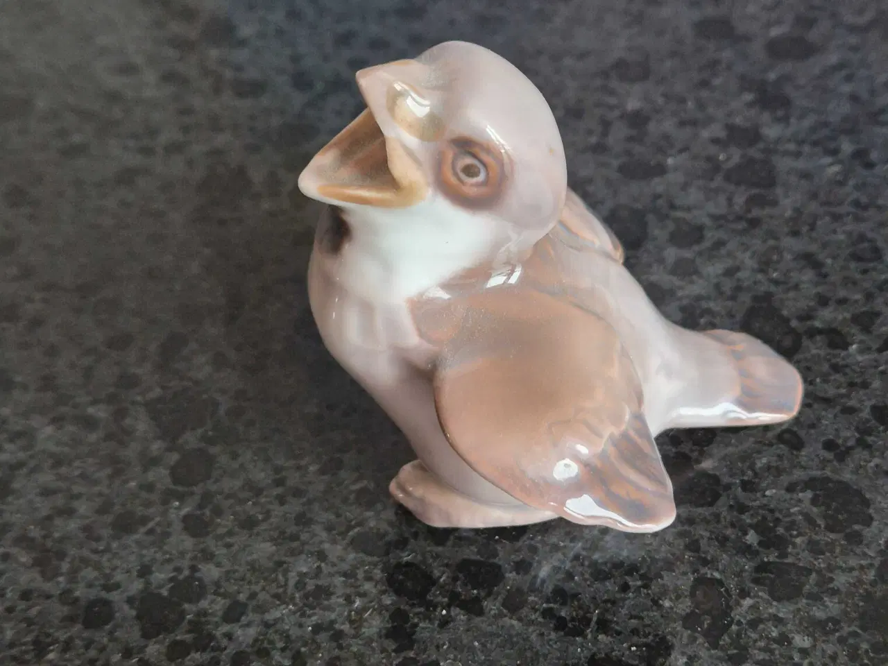 Billede 9 - Kongelige og Bing og Grøndahl figurer. Kom evt med