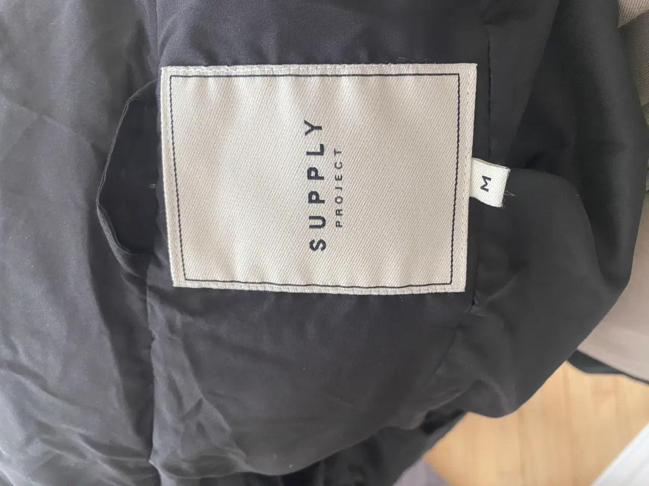 Billede 3 - Ny sort vinterjakke 