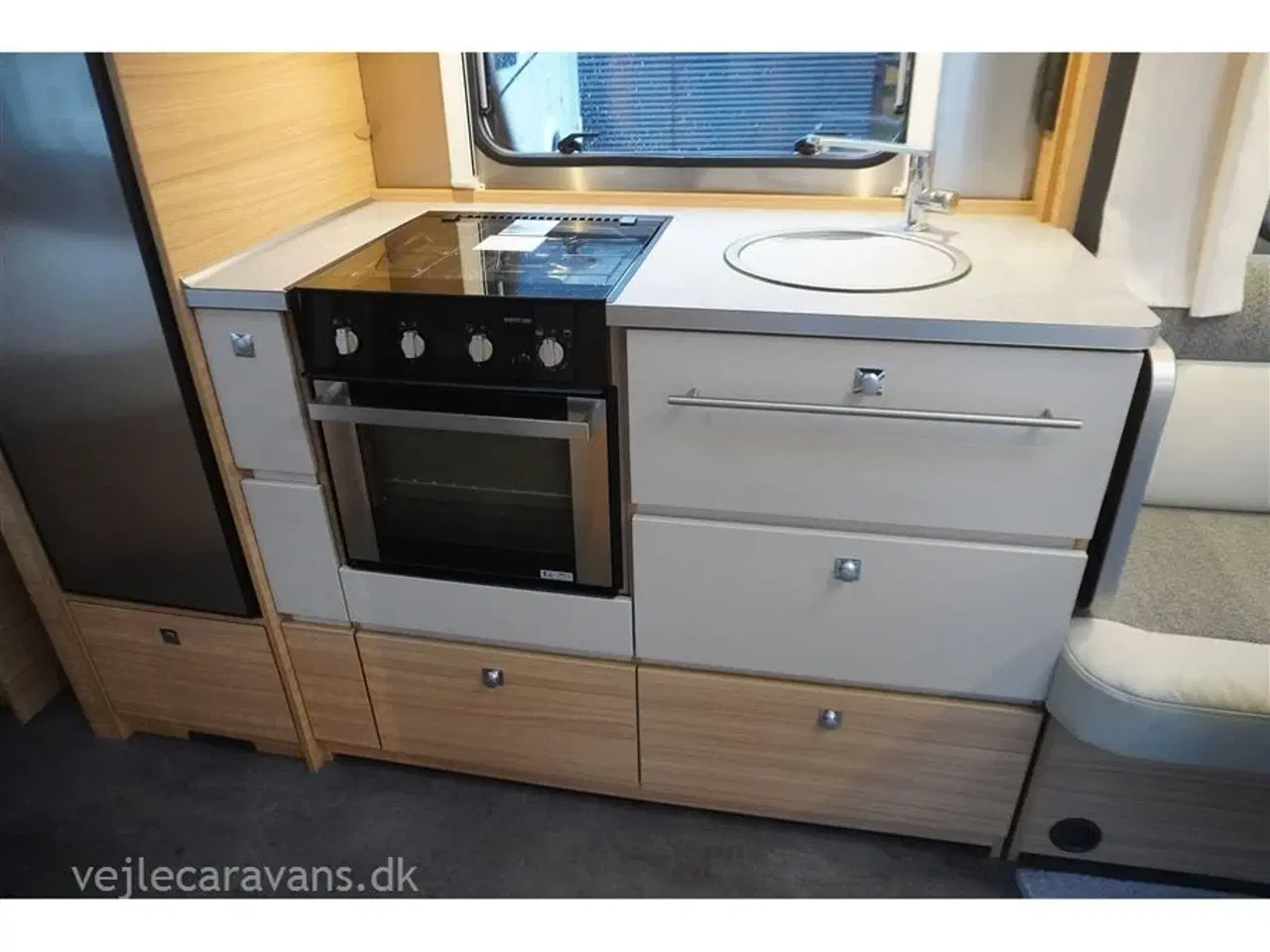 Billede 10 - 2019 - Dethleffs Generation Scandi Snow 655 RFK