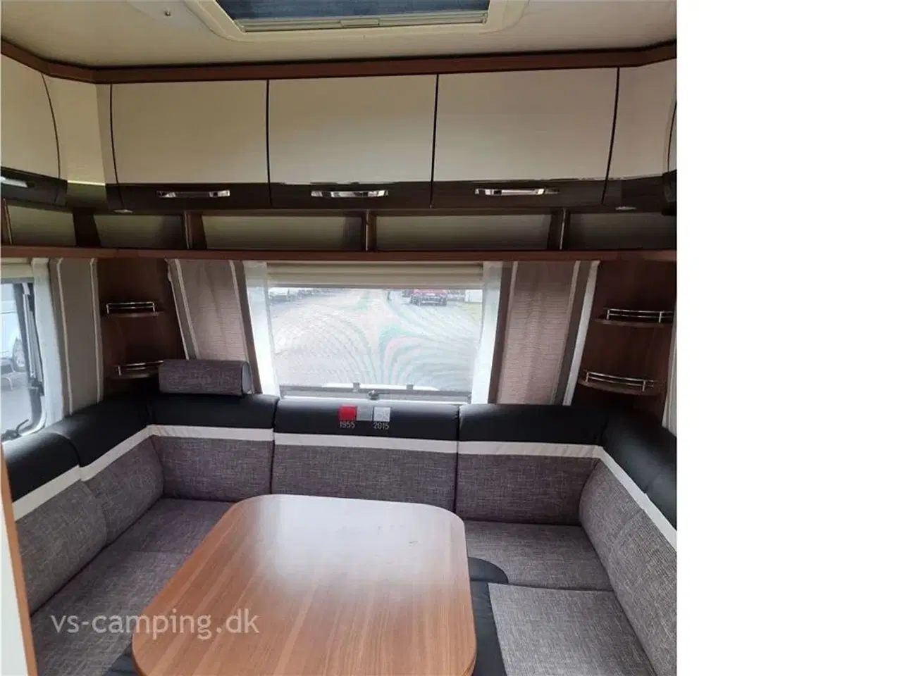 Billede 4 - 2016 - LMC Vivo 490 E ALDE   FLOT OG VELHOLDT CAMPINGVOGN MED ALDEVARME OG ENKELTSENGE.