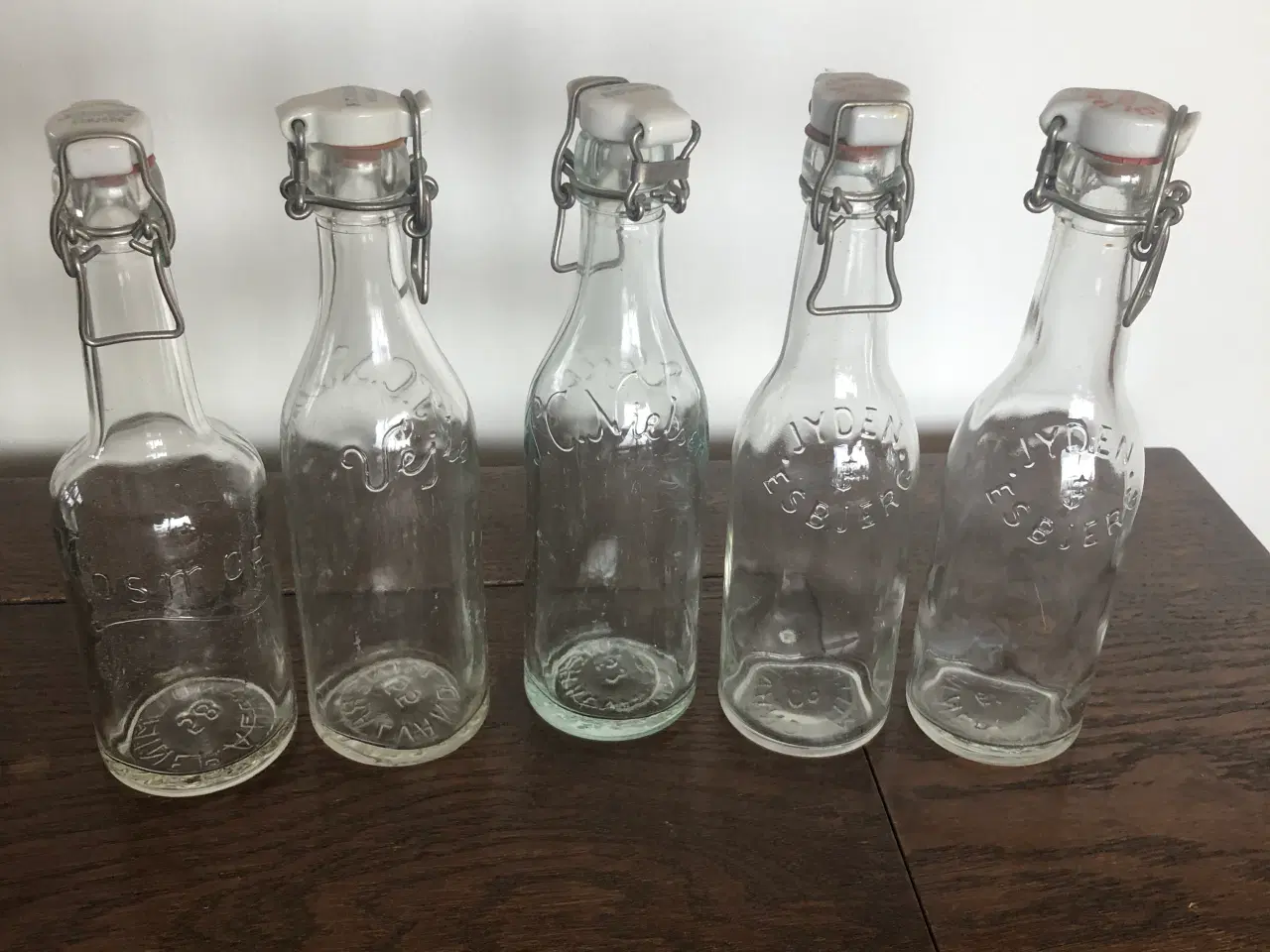 Billede 1 - 5 flasker med patentprop