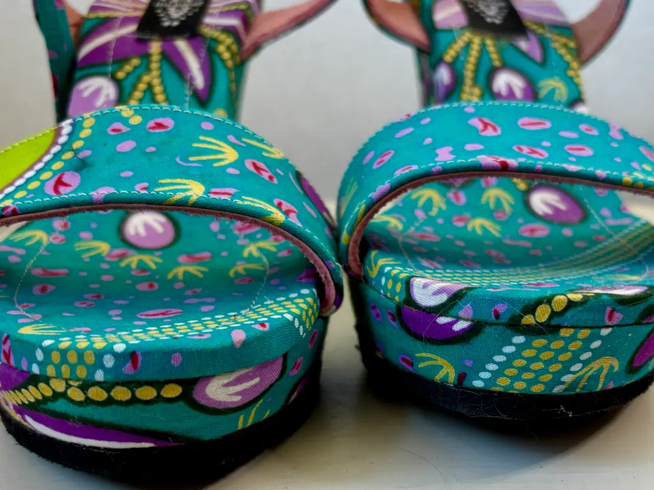 Billede 3 - Ida Dakar, turkis mønstrede sandaler, str 38