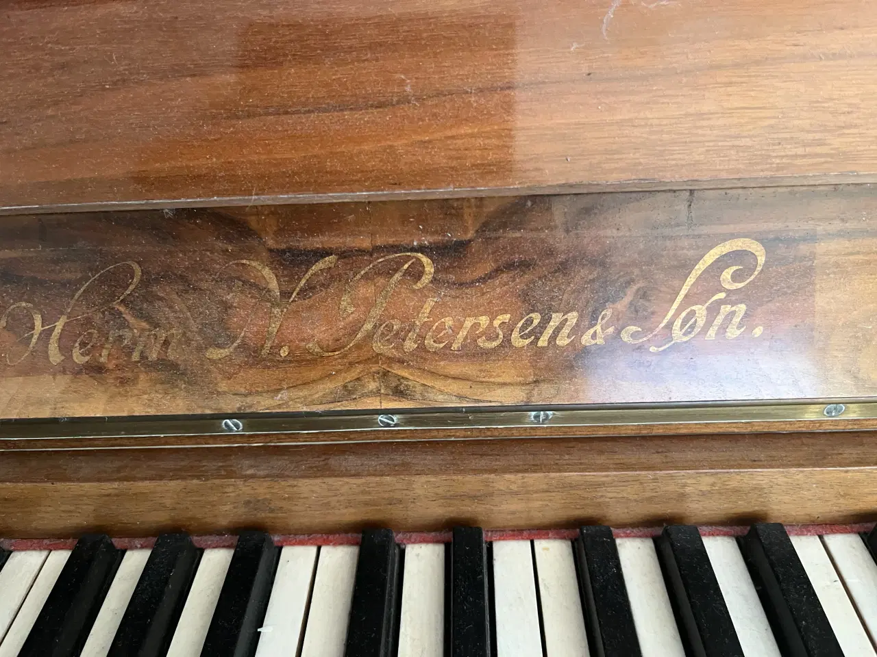 Billede 2 - Klaver gives væk