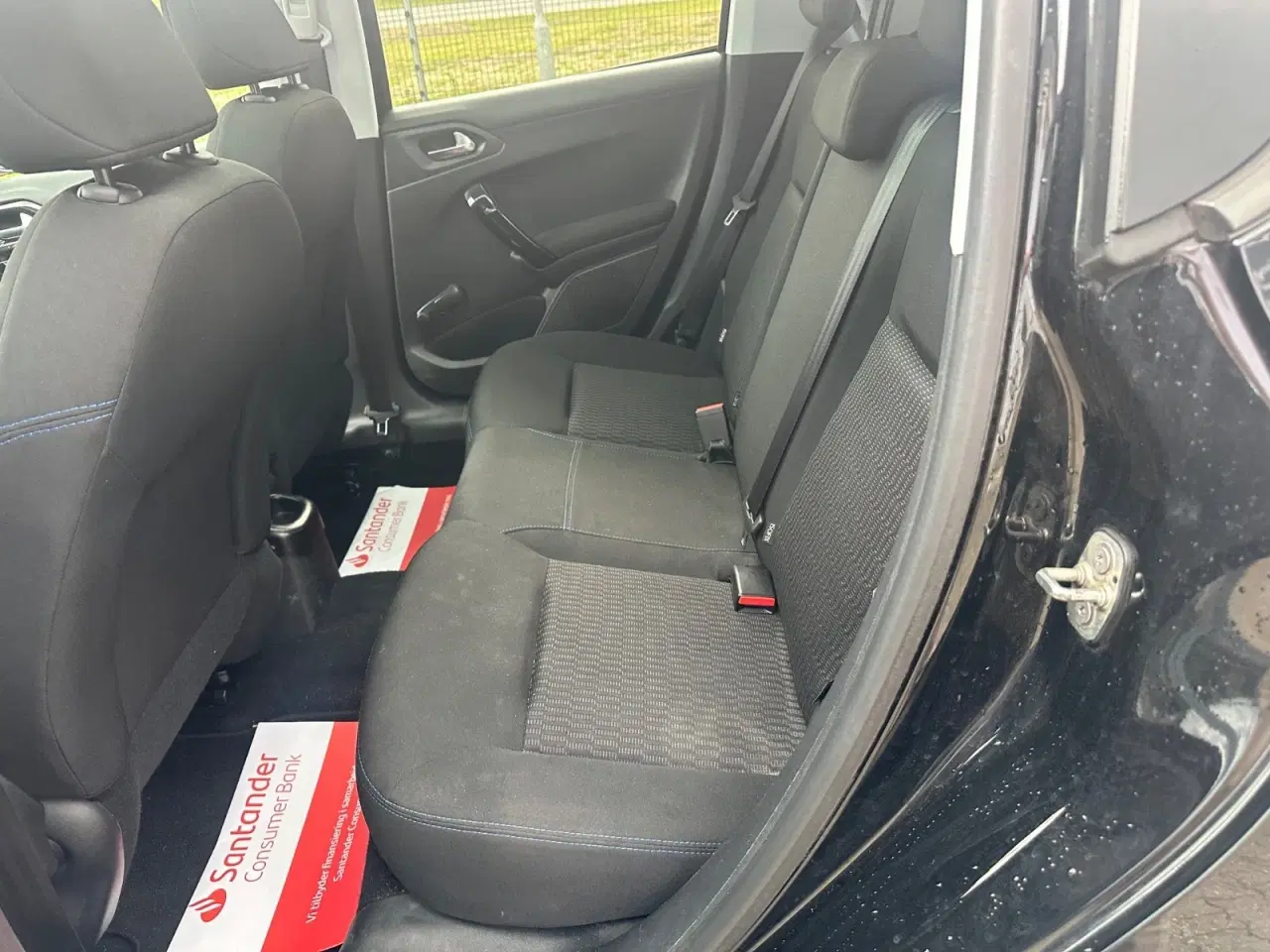 Billede 10 - Peugeot 208 1,2 PureTech 82 Signature Sky