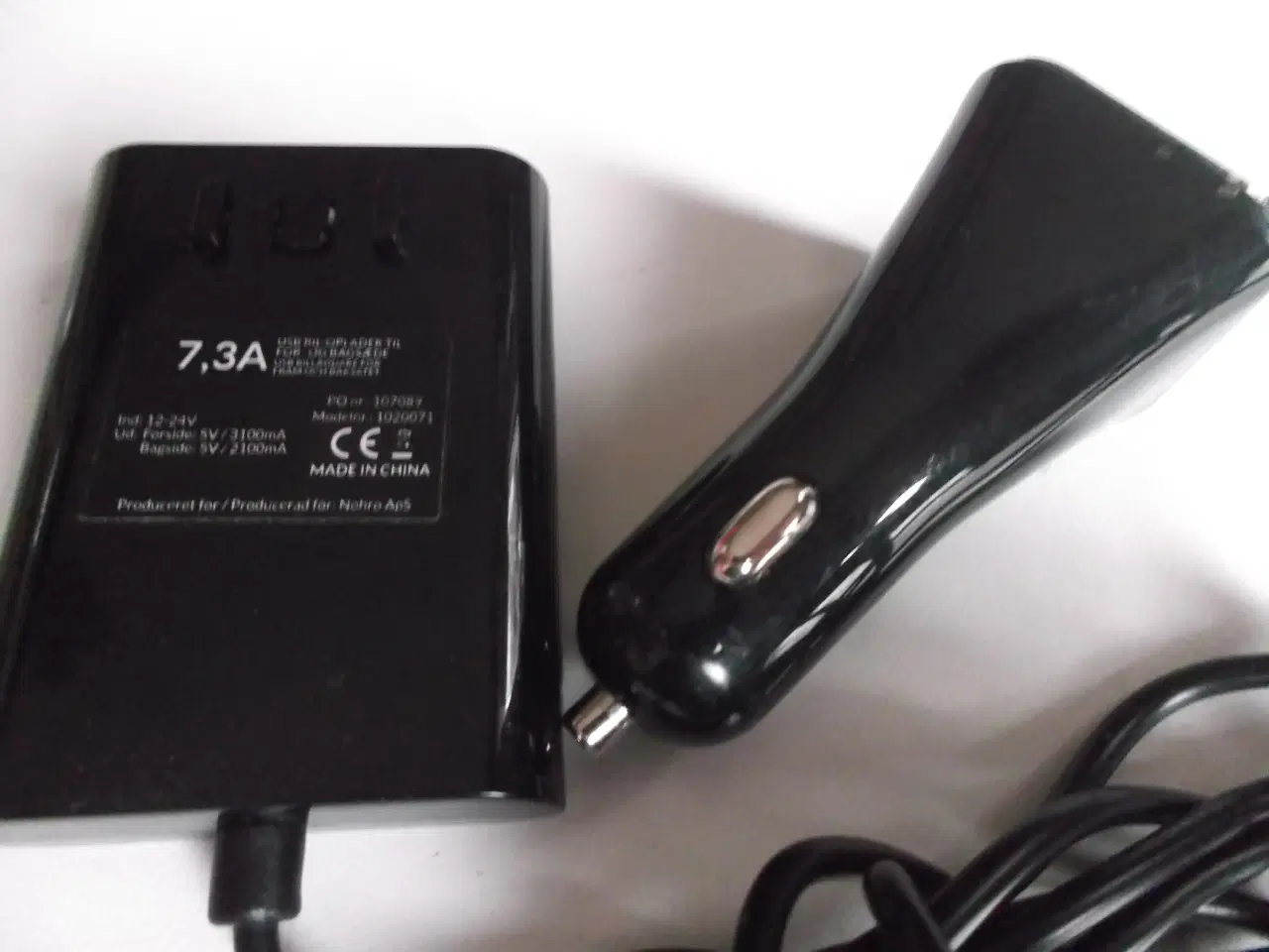 Billede 2 - USB biloplader med forlænger og ladestation til