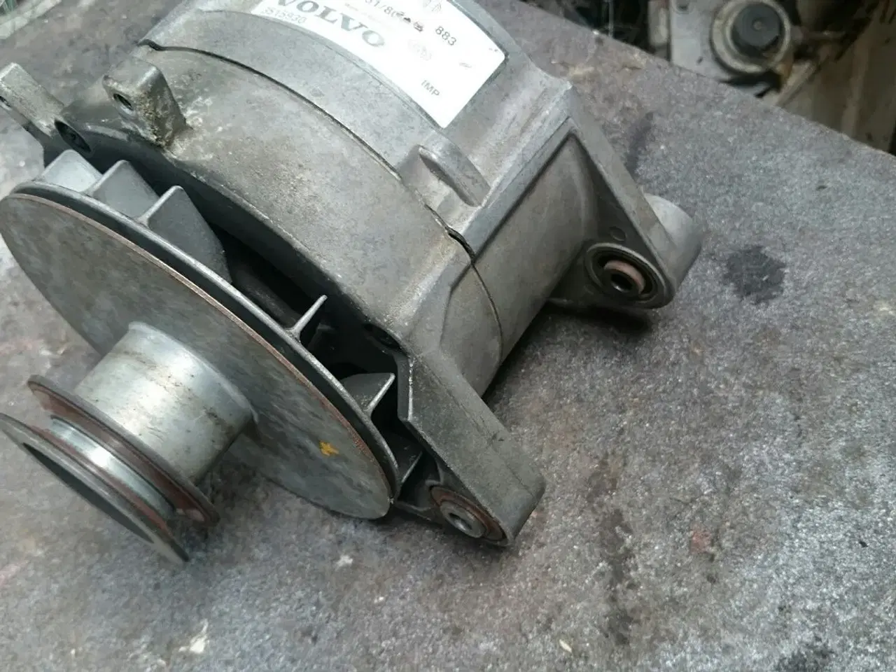 Billede 2 - Volvo 940  80amp til motor  16v