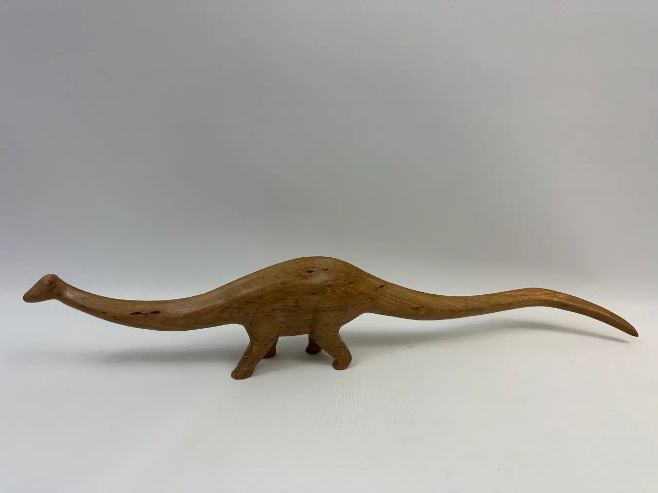 Billede 1 - Dinosaur figur / skulptur i massiv træ