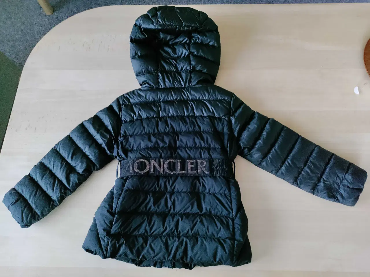 Billede 2 - Moncler dunjakke str 112 cm
