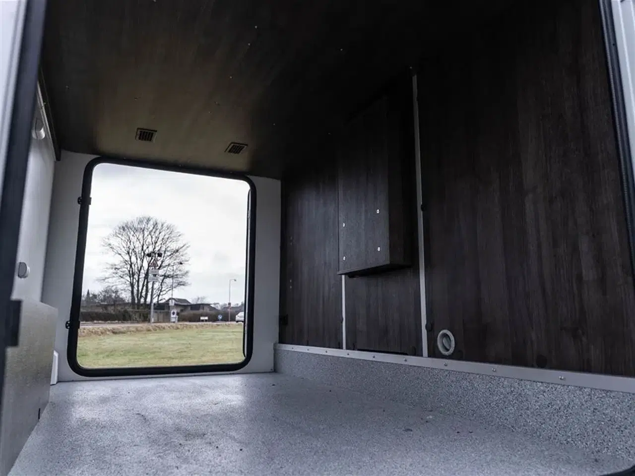 Billede 68 - 2025 - Benimar Tessoro 463 NK   Populær enkeltsengscamper