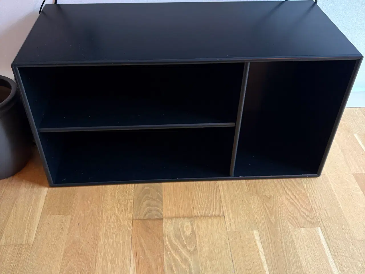 Billede 6 - Montana reoler, sokler og låge 