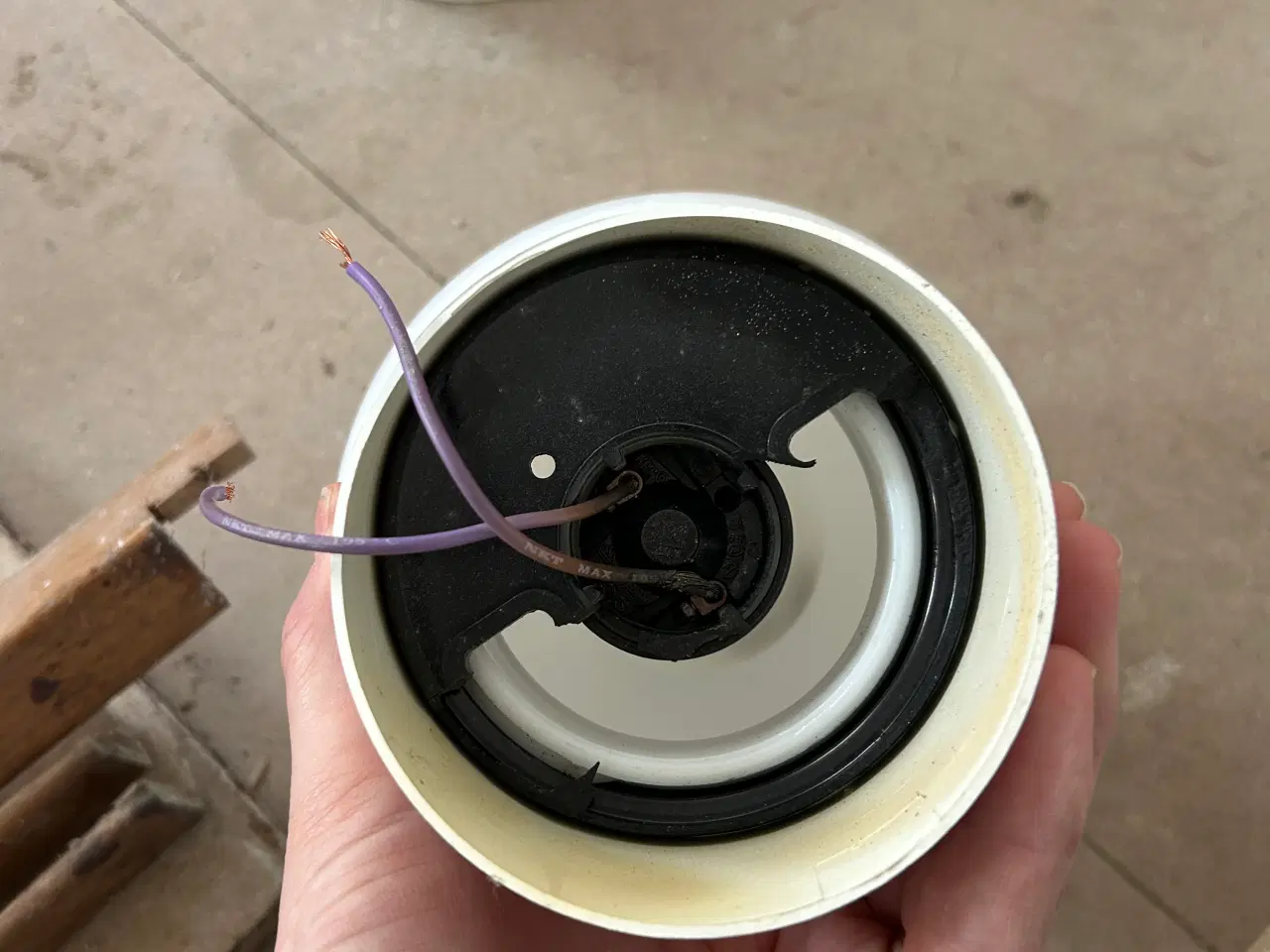 Billede 3 - 2 lamper i hvid