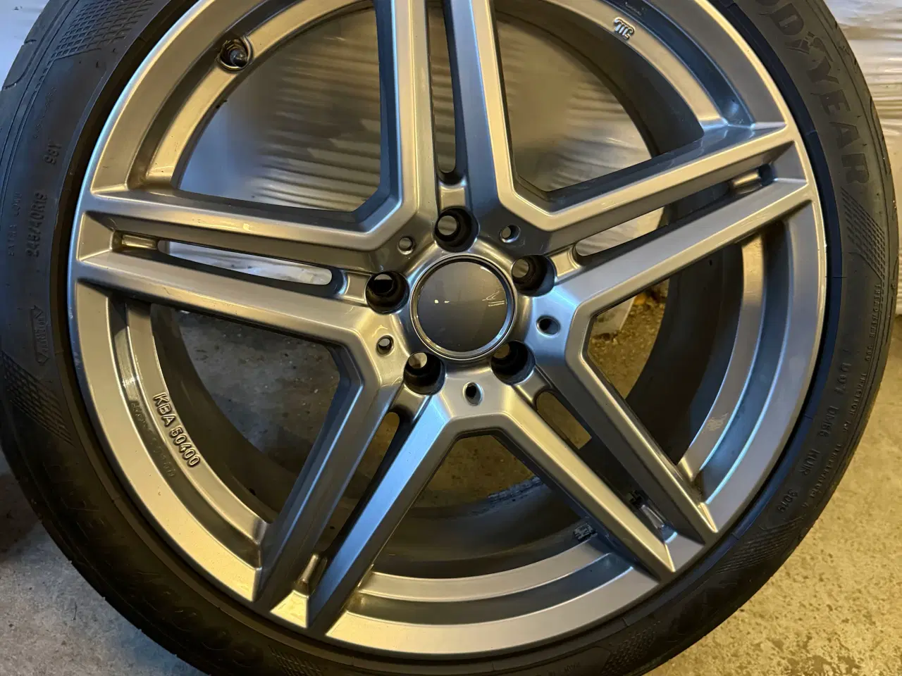 Billede 4 - Mercedes E klasse alufælge