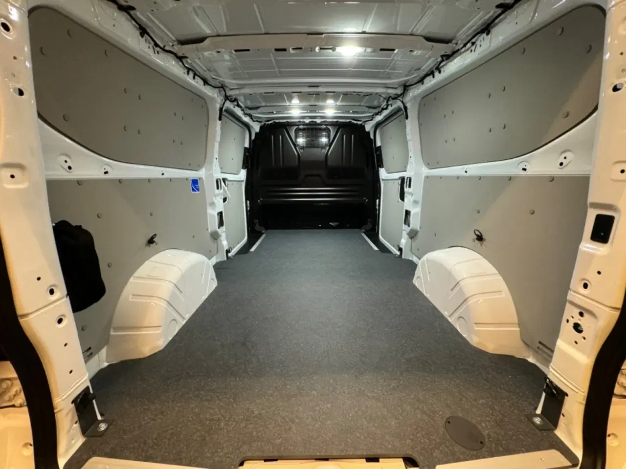 Billede 9 - Ford Transit Custom 300L 2,0 EcoBlue Limited aut.