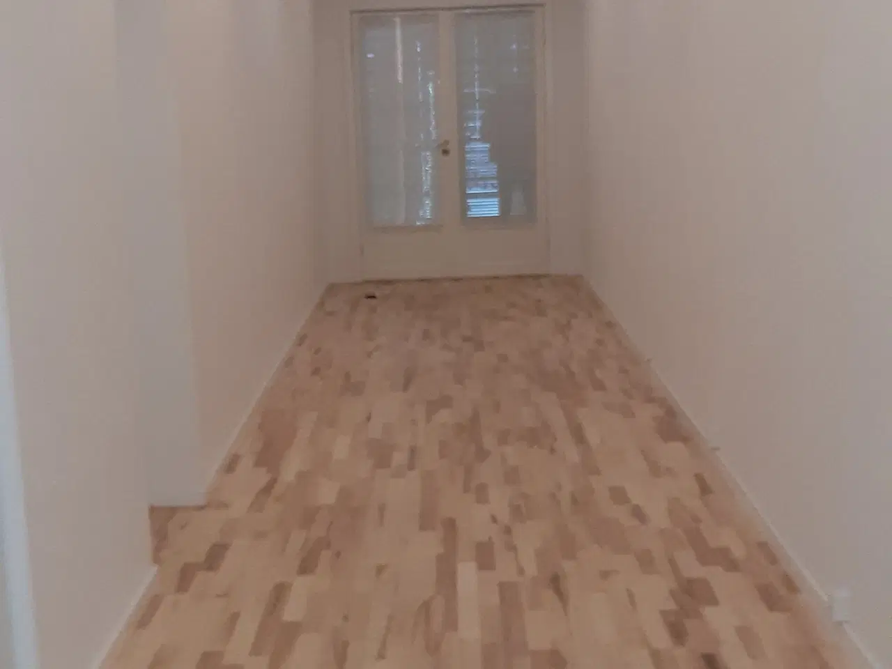 Billede 1 - Frisør eller klinik