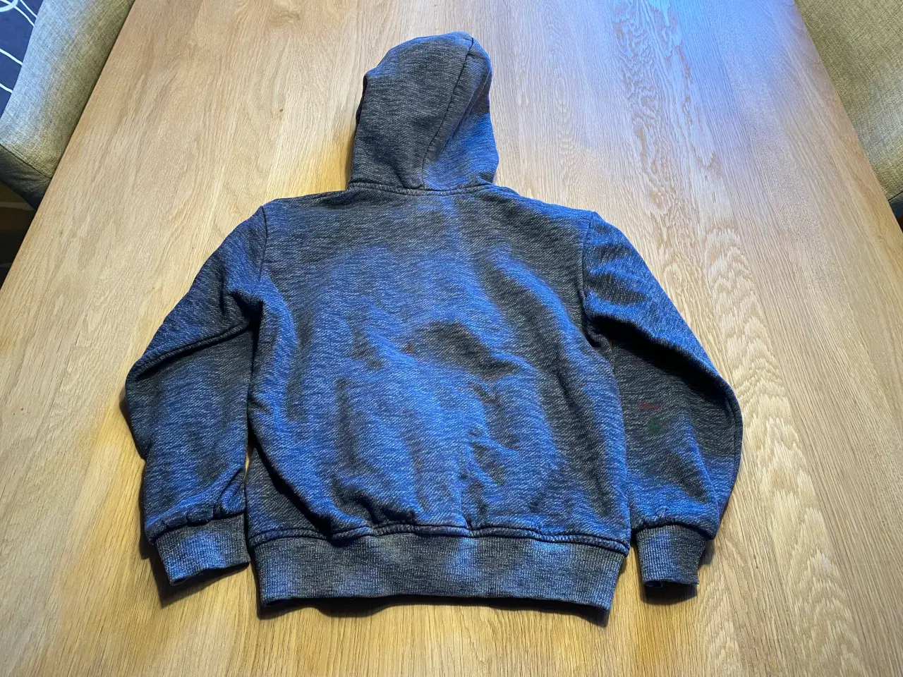 Billede 7 - Tommy Hilfiger skjorte, Nameit mm.