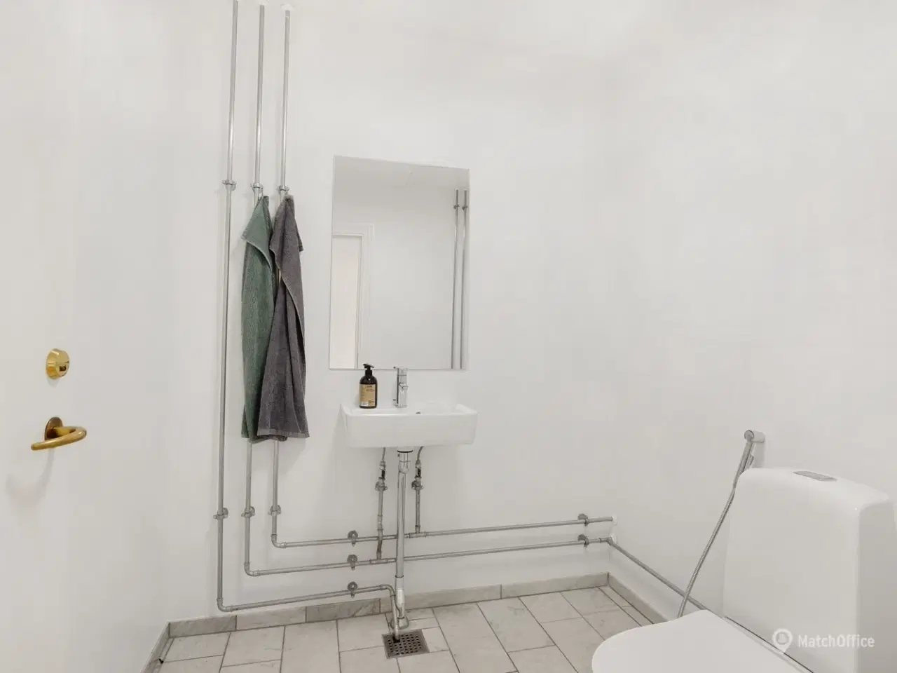 Billede 3 - Flotte kontorlokaler i stueplan