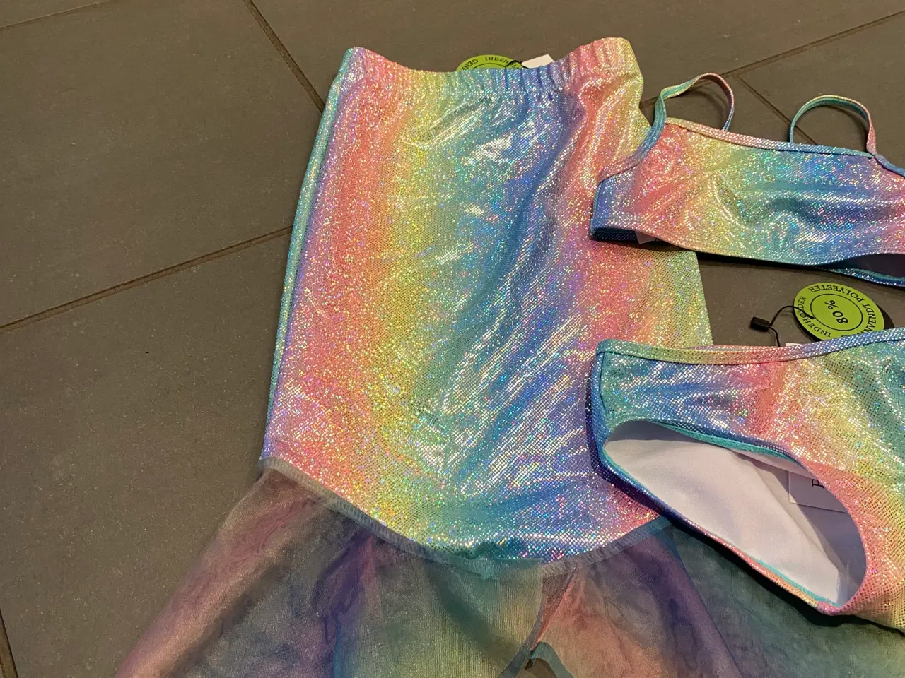 Billede 2 - Sødt havfrue bikinisæt i 3 dele - nyt med tags