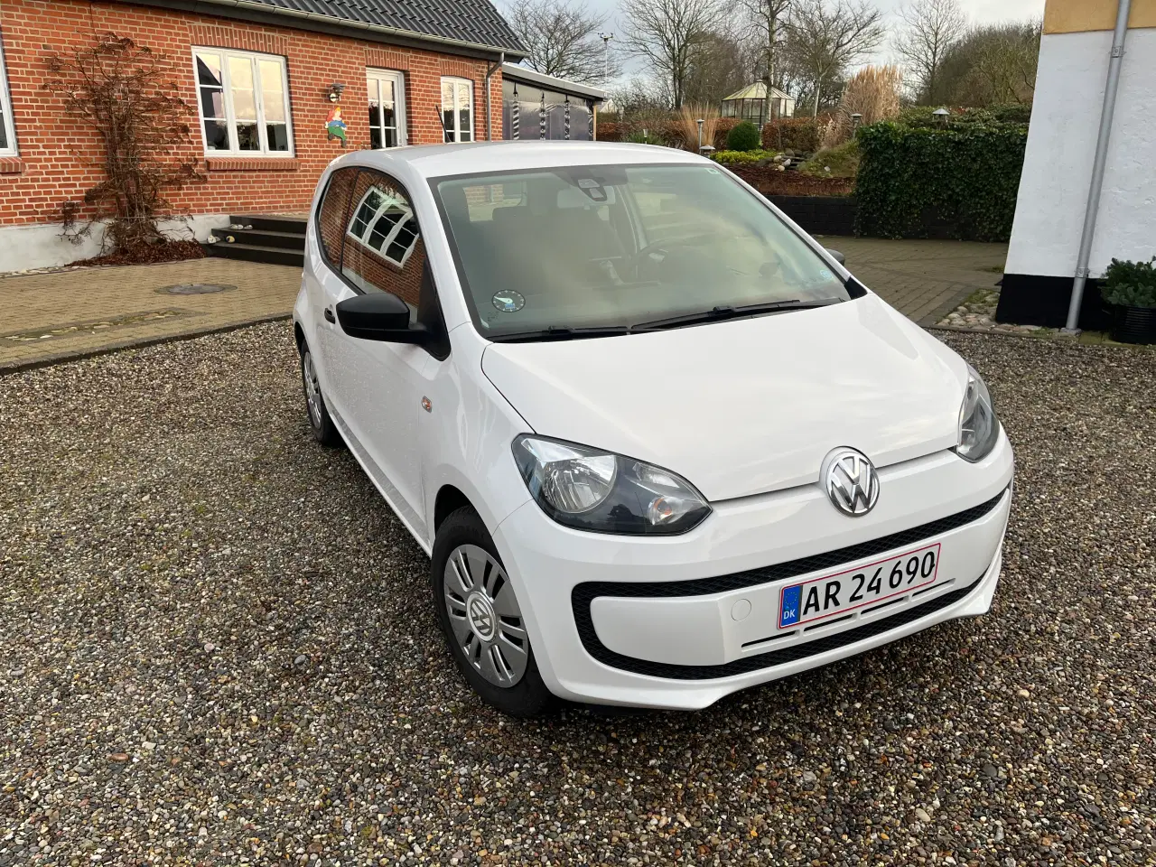 Billede 2 - VW UP sælges