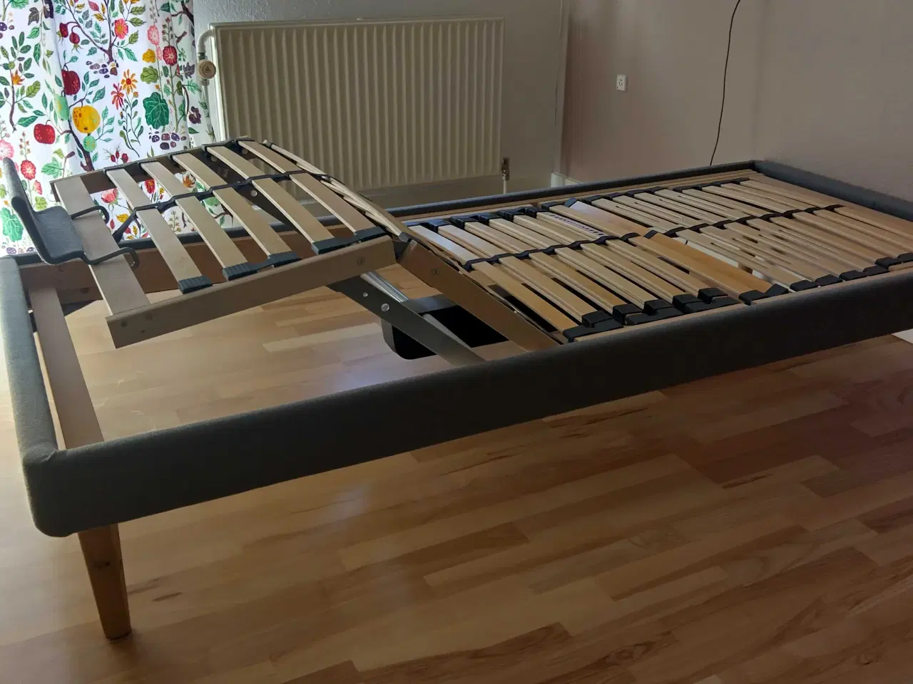 Billede 3 - Elevationsseng pæn og velholdt 