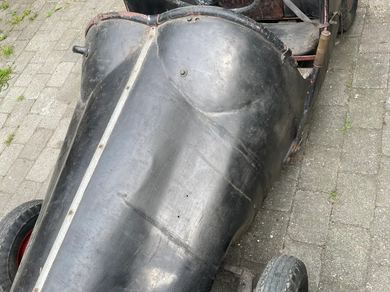 Billede 3 - Gl. racerbil fra bane