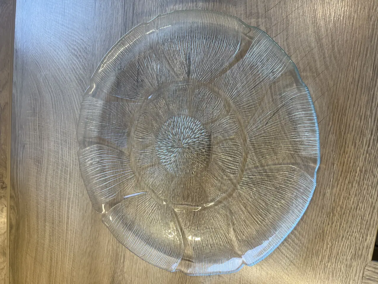 Billede 1 - Glas fad med mønster