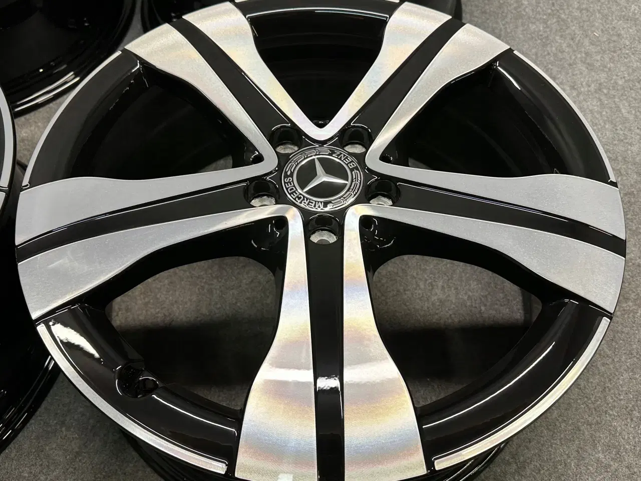 Billede 9 - MERCEDES A243 EQA 7.5" x 18" 5x112 ET 53,5