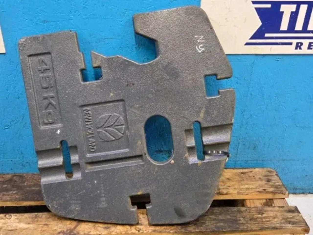 Billede 4 - New Holland Traktor Frontvægt 45 Kg