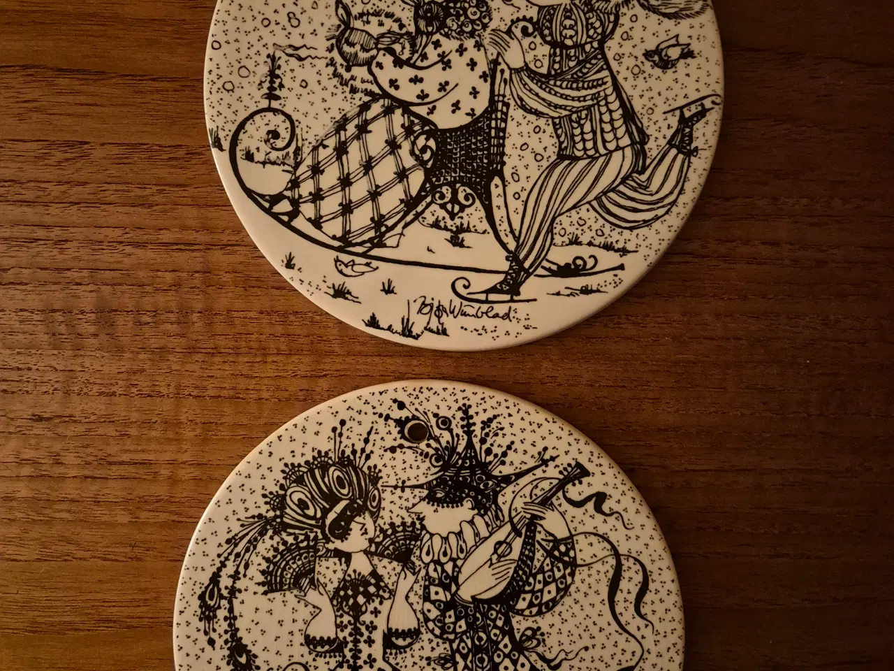 Billede 1 - 2 stk. Bjørn Wiinblad platter