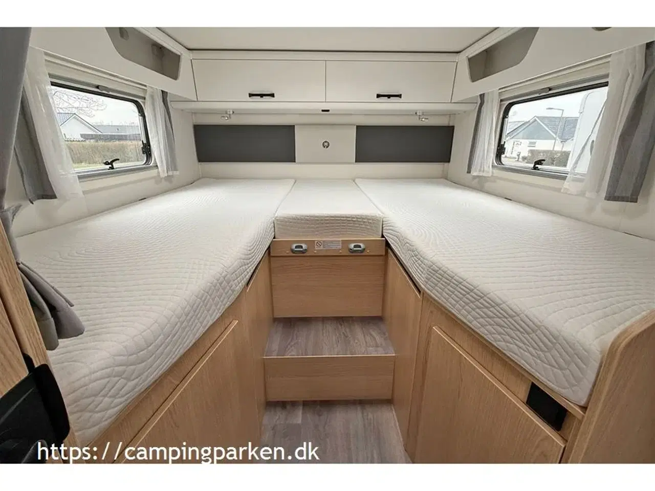 Billede 10 - 2023 - SunLight   Nyere brugt Sunlight T68 Adventure med sænkeseng, enkeltsenge og 165hk motor