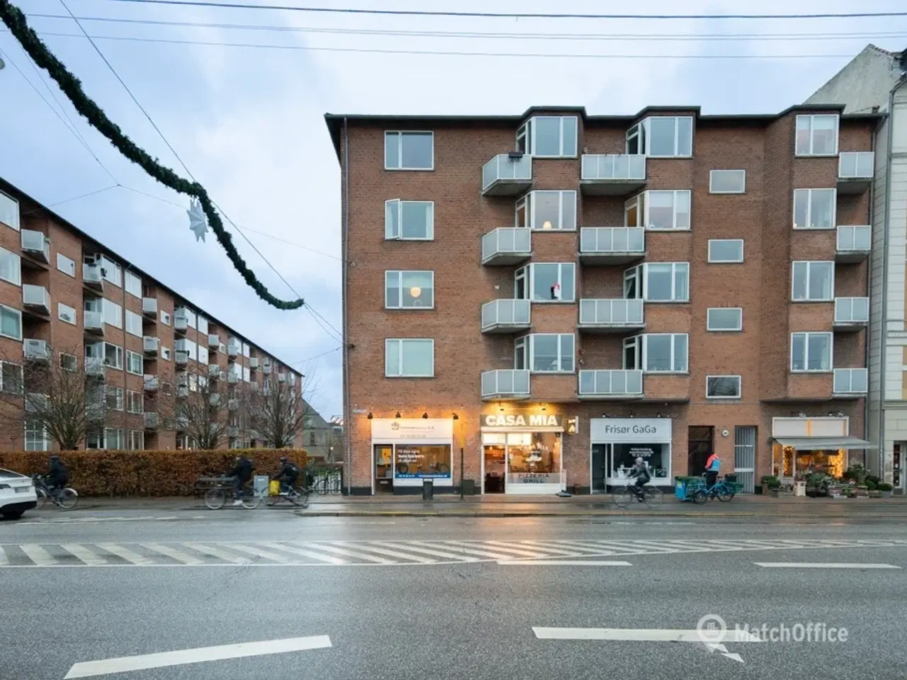 Billede 14 - UDLEJES: Butik med markant hjørneplacering på travle Smallegade