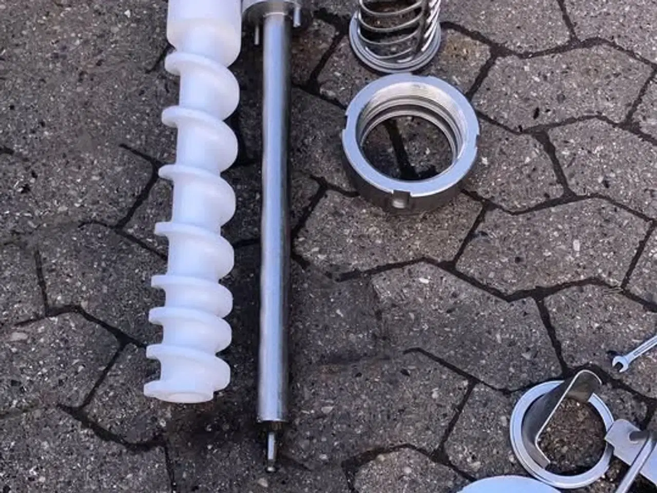 Billede 3 - Kødhakker grinder Mado MEW 621