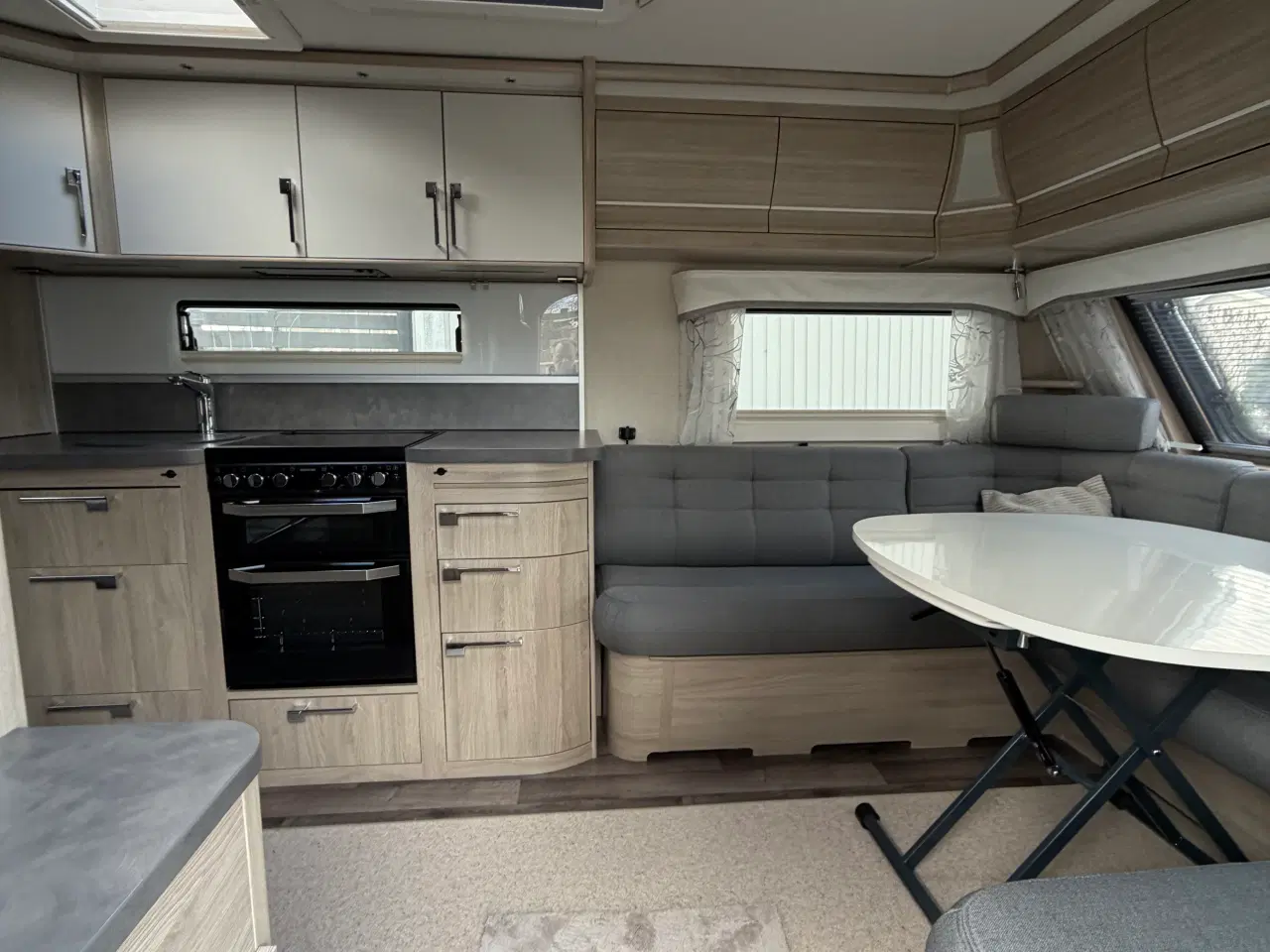 Billede 5 - Kabe Royal 740 TDL KS