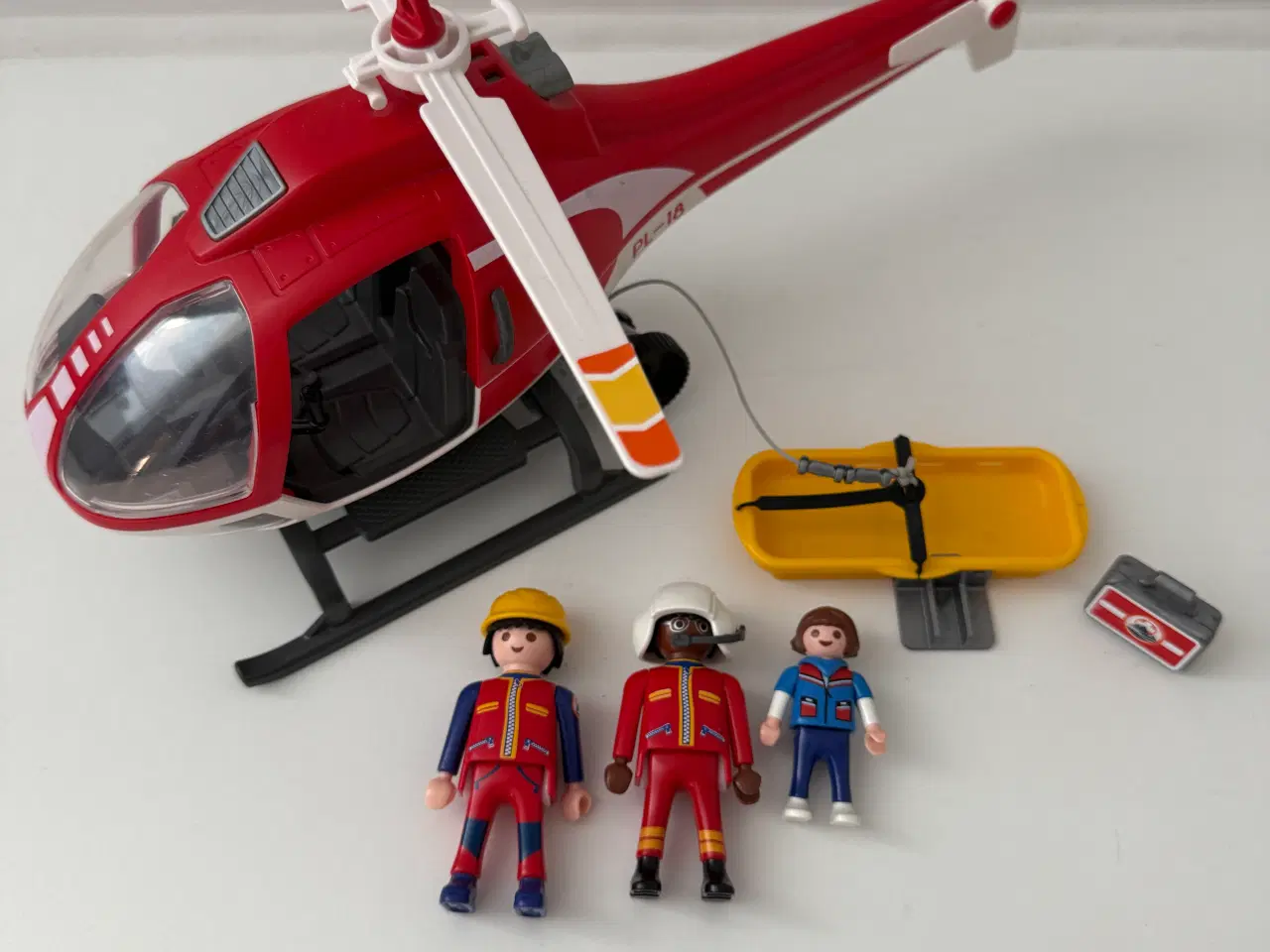 Billede 1 - Playmobil 9127 redningshelikopter, 3 figurer og ti