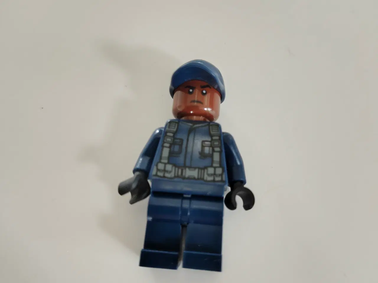 Billede 1 - Ældre Lego figur
