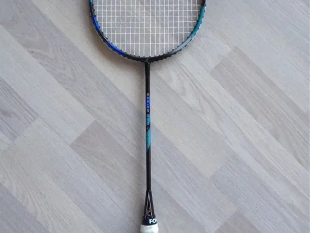Billede 1 - Brugt badmintonketcher sælges