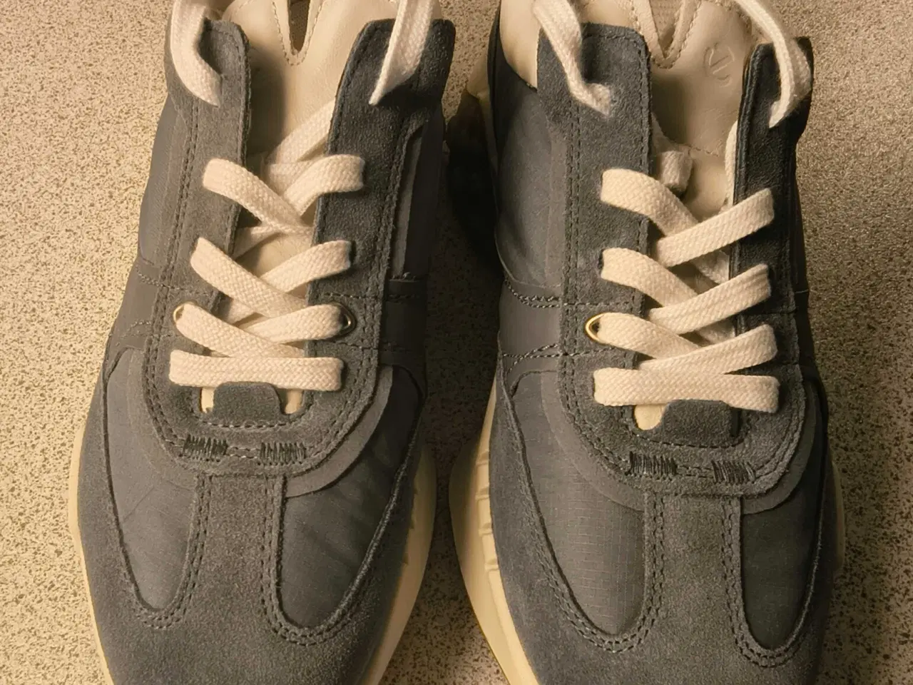 Billede 1 - Ubrugte Ecco sneakers str. 39 