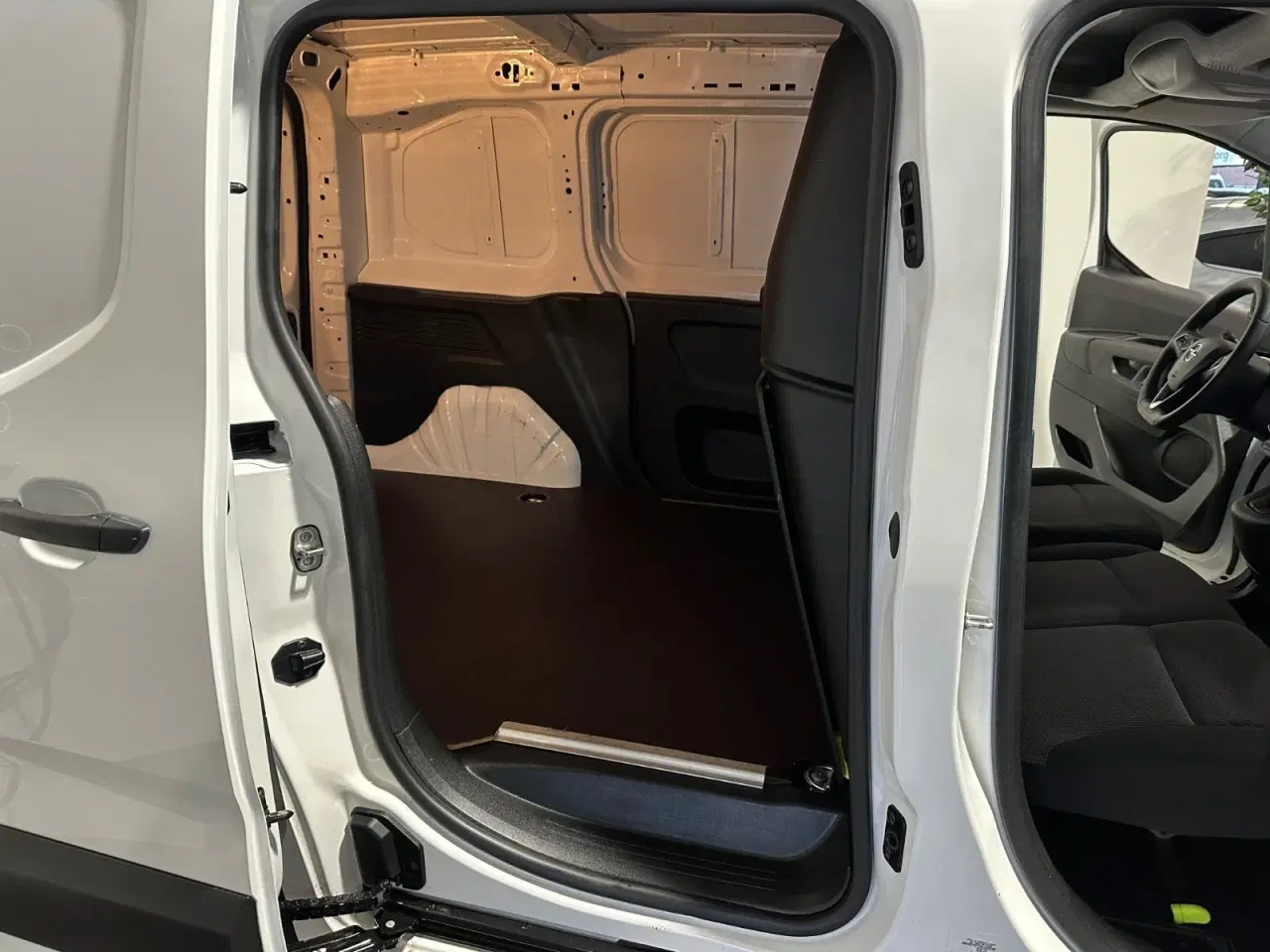 Billede 14 - Opel Combo 1,5 D 102 Enjoy L1V1