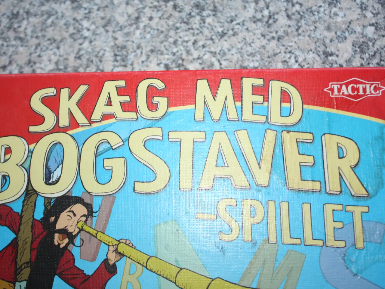 Billede 3 - Skæg med bokstaver