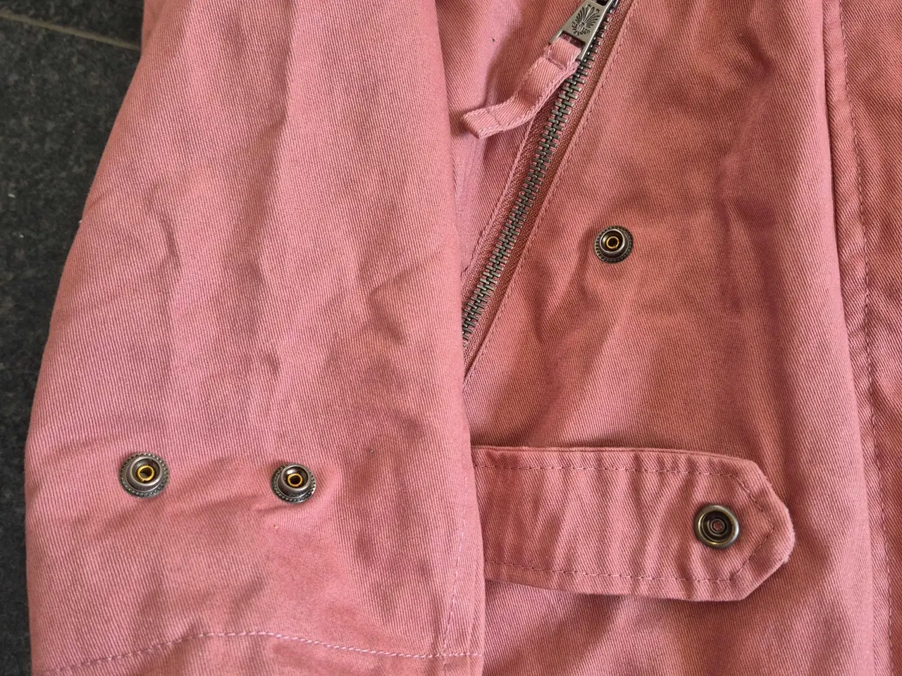 Billede 3 - Rosa farvet matikoo firars jakke