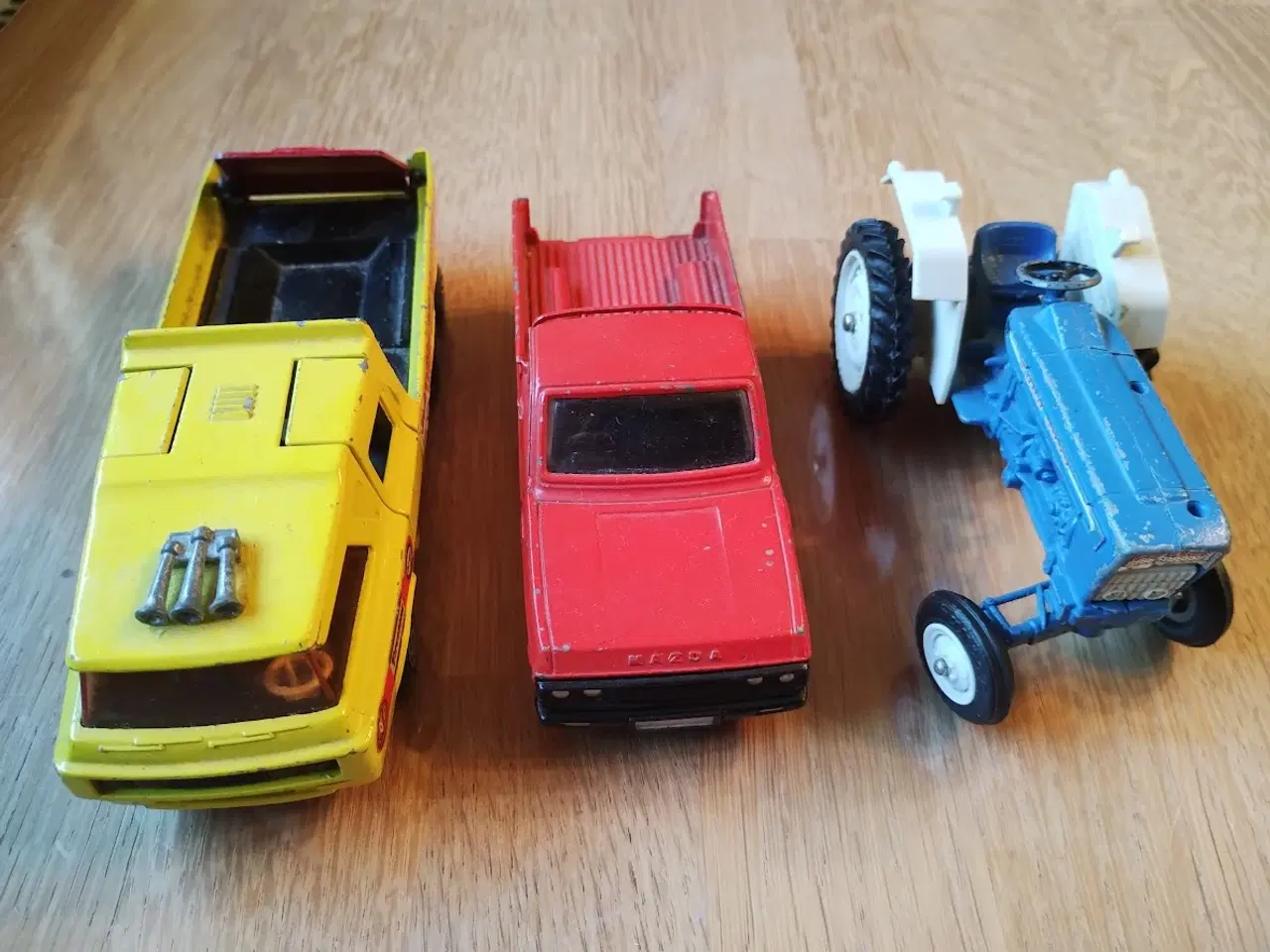 Billede 1 - Diverse legetøjs biler i metal