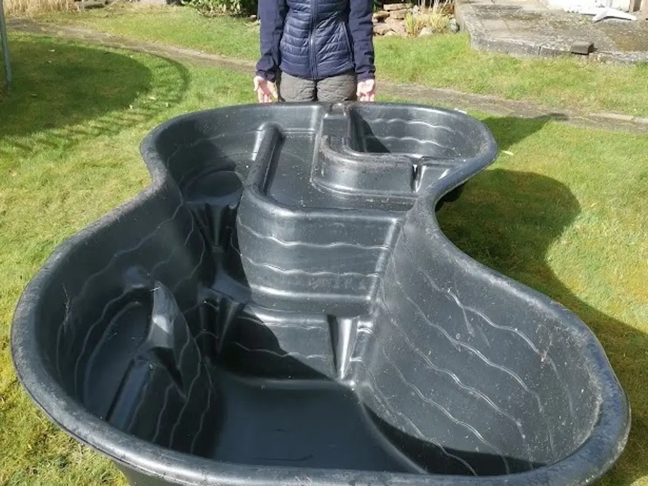 Billede 1 - Kvalitets havedam fra Heissner sælges