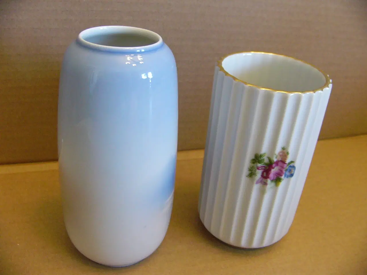 Billede 2 - 2 flotte vaser med motiver